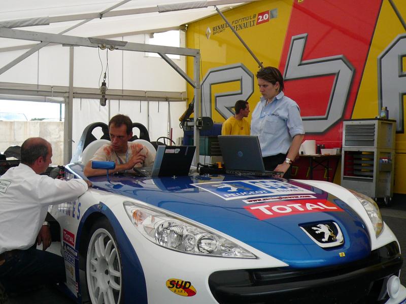 http://www.forum-peugeot.com/Forum/mesimages/13608/207 valencia 003.jpg